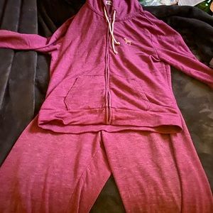 PINK sweatsuit